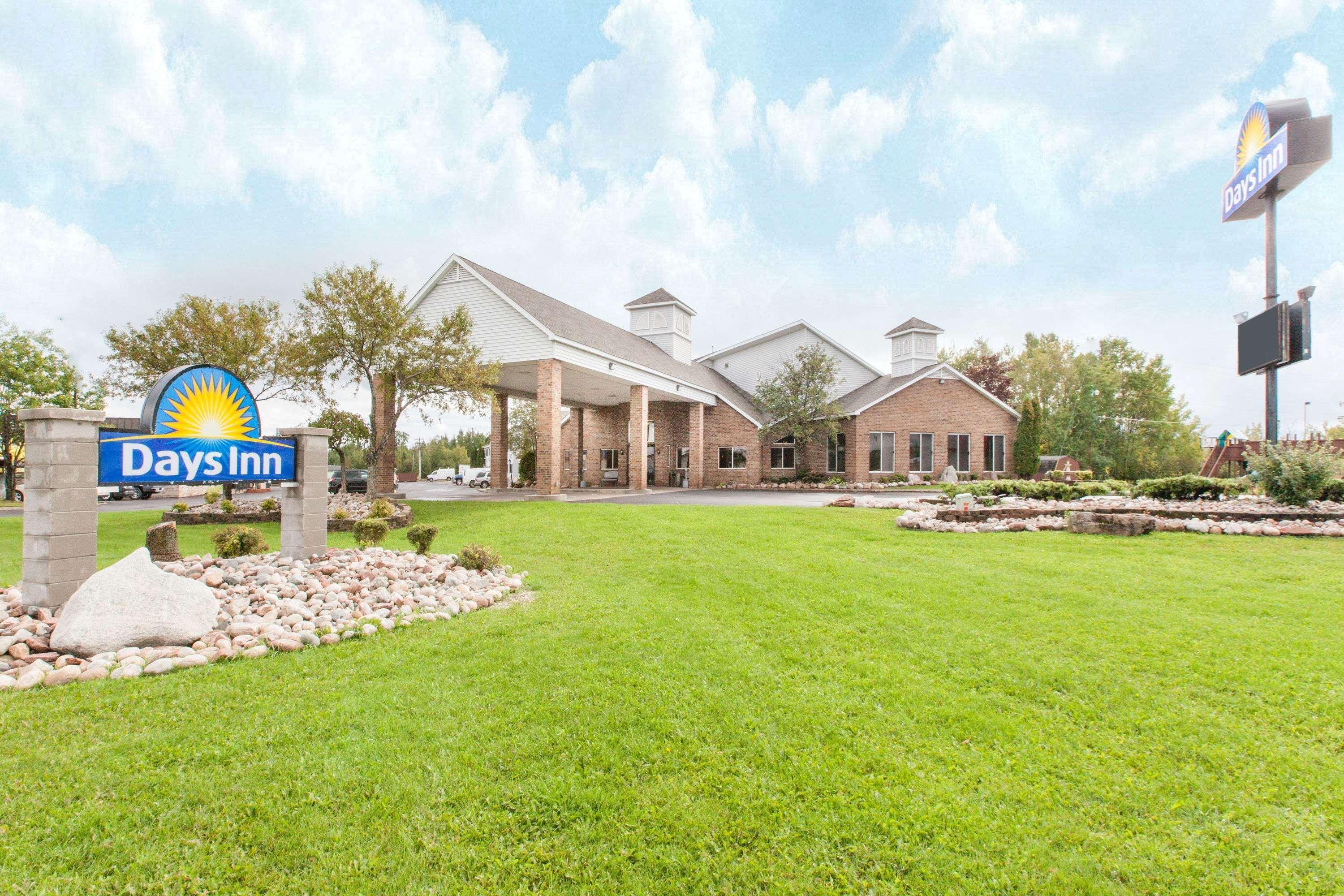 Days Inn By Wyndham Sault Ste Marie Mi Exterior foto